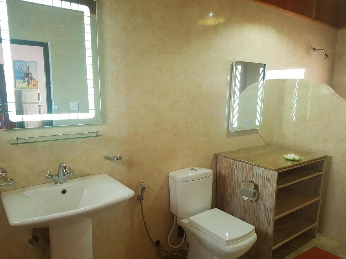Tropical Beach House Hikkaduwa Exterior foto